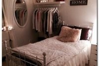 Glamour small bedroom organizing ideas you must try08