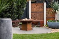 Inspiring outdoor metal design ideas for garden art you must try29