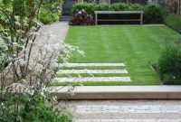 Modern small garden design ideas that is still beautiful to see11