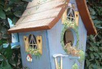 Elegant bird house ideas for your backyard space29