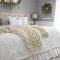 Magnificient farmhouse bedroom decor ideas to try now03