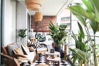 Popular small apartment balcony decor ideas for you36