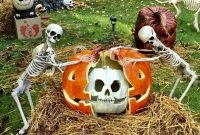 Stylish outdoor halloween decorations ideas that everyone will be admired of21