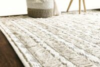 Boho rug with tassels