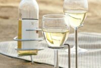 Wine glass holders for the beach
