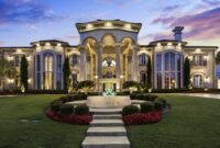 Pictures of big mansions
